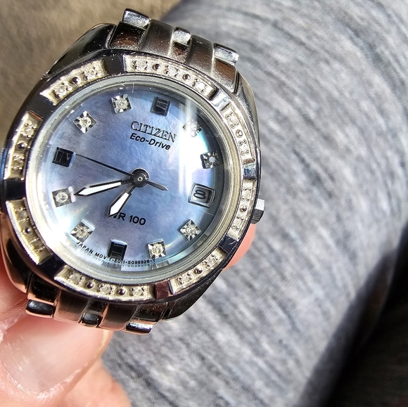 Women's Citizen eco drive watch - Picture 3 of 16